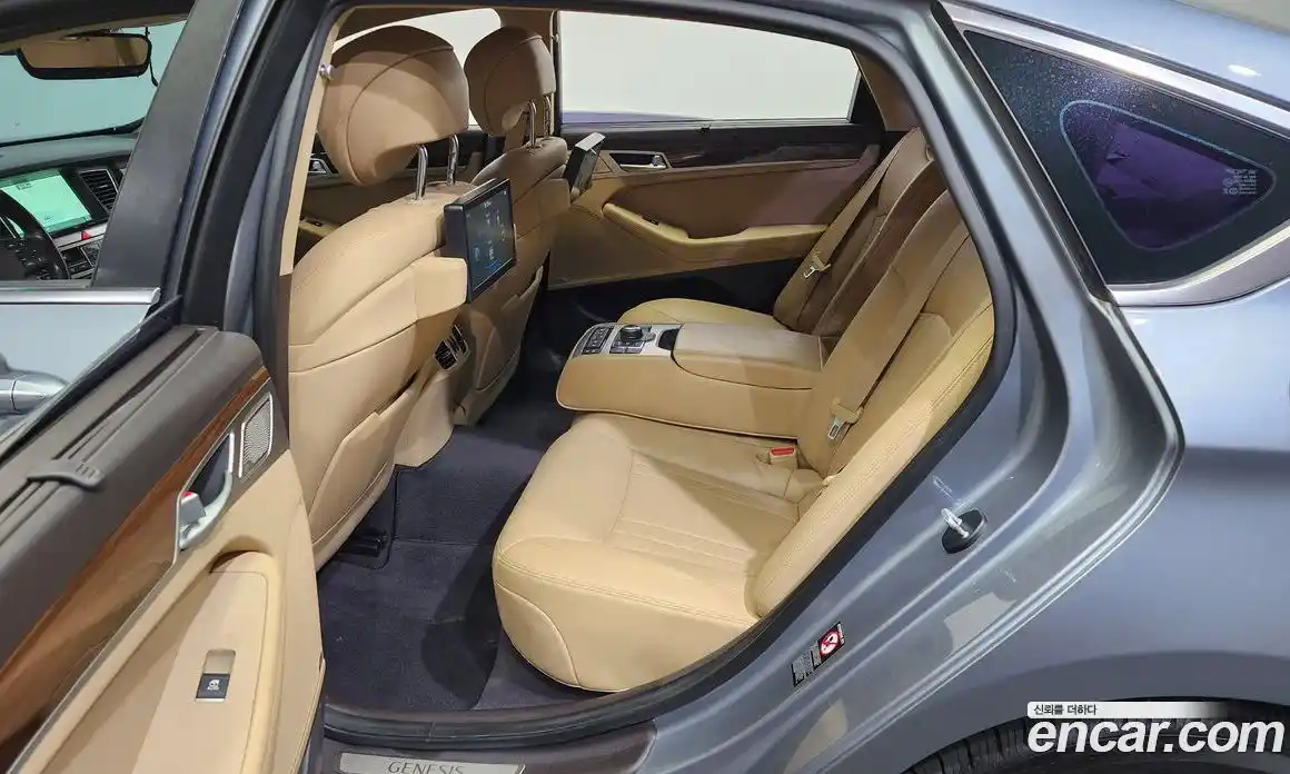 Genesis G80 2017 3.3 Автомат в Москве № 22171, фото 11