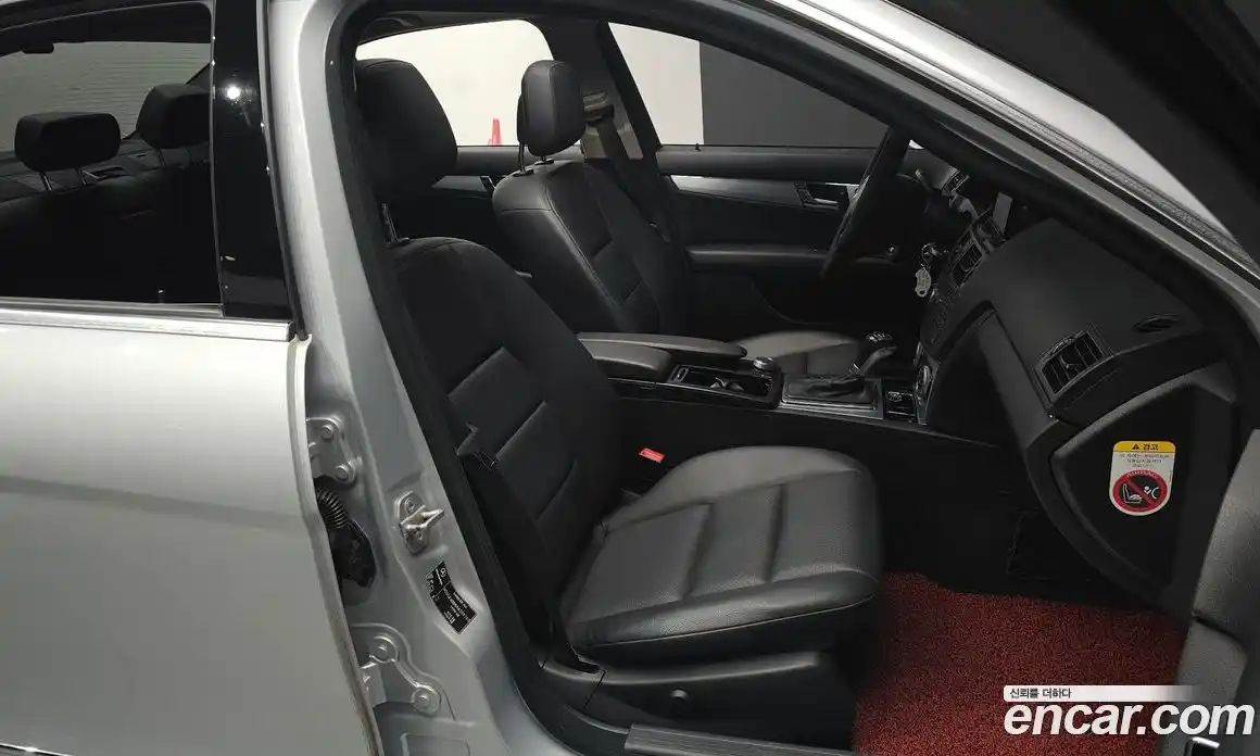 Mercedes-Benz C-Class 2010 1.8 Автомат в Москве № 229252, фото 10