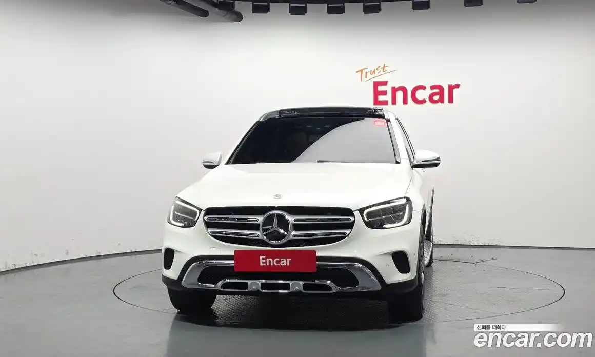 Mercedes-Benz GLC-Class 2020 1.9 Автомат в Москве № 229624, фото 3