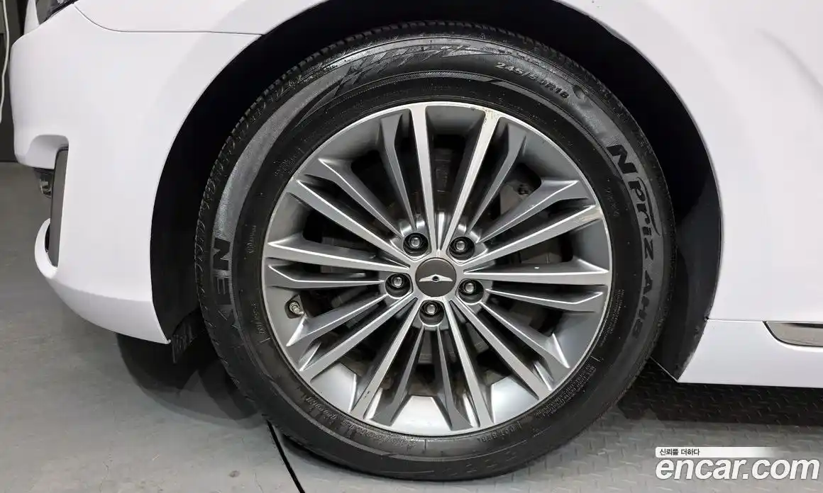 Genesis EQ900 2017 3.8 Автомат в Москве № 23265, фото 5