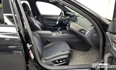 BMW 5-Series 2017 2.0 Автомат в Москве № 237299, миниатюра 11