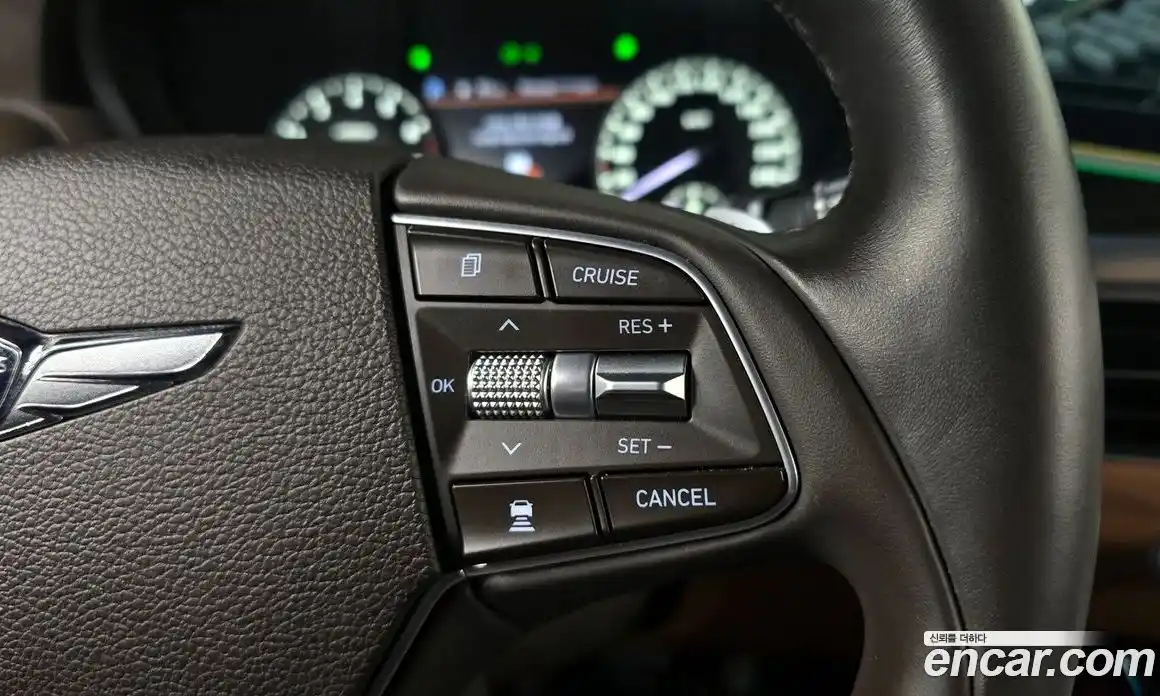 Genesis G90 2019 3.3 Автомат в Москве № 24349, фото 18