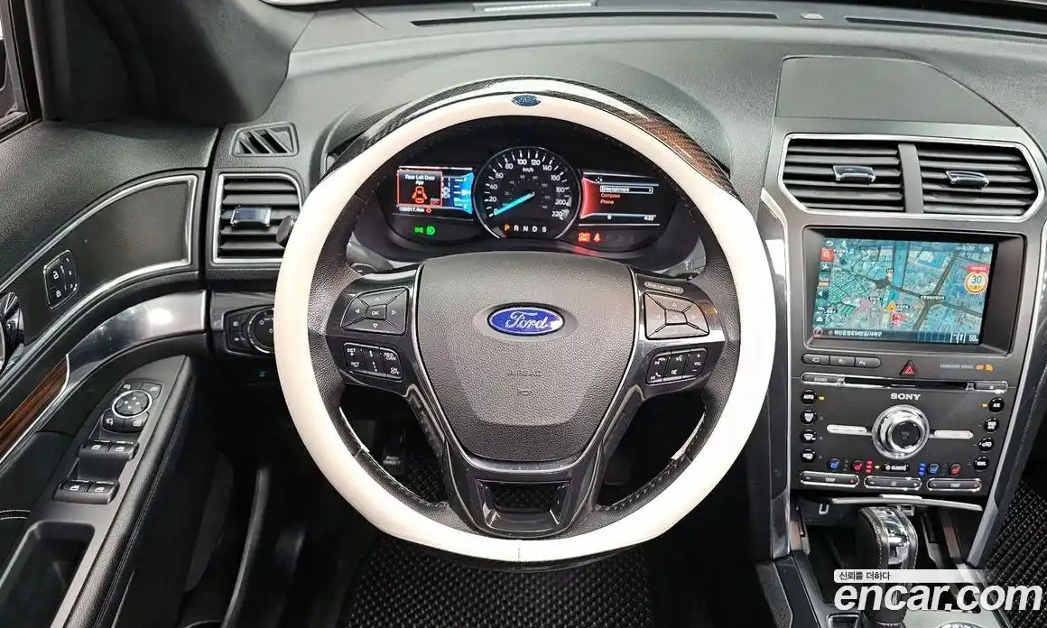 Ford Explorer 2017 2.3 Автомат в Москве № 255571, фото 13