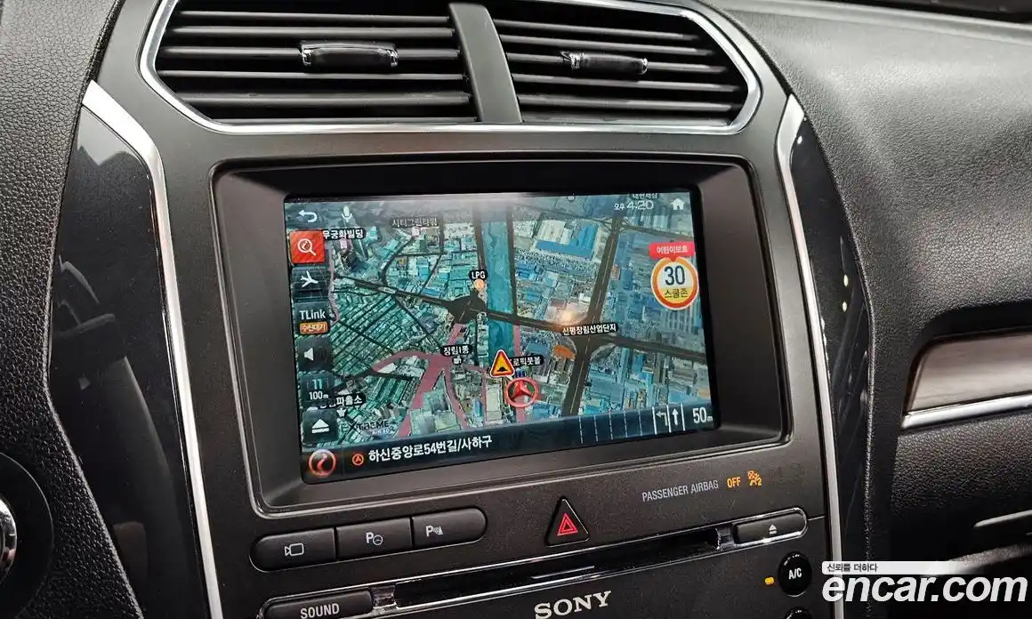 Ford Explorer 2017 2.3 Автомат в Москве № 255571, фото 14