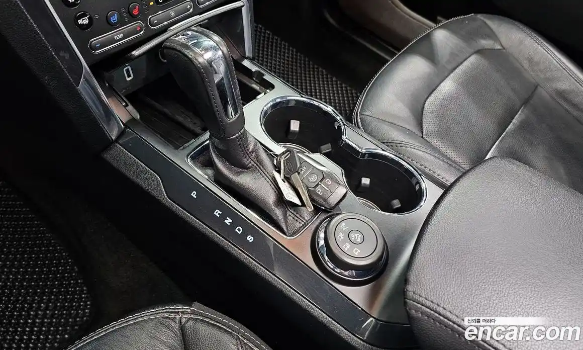 Ford Explorer 2017 2.3 Автомат в Москве № 255571, фото 9