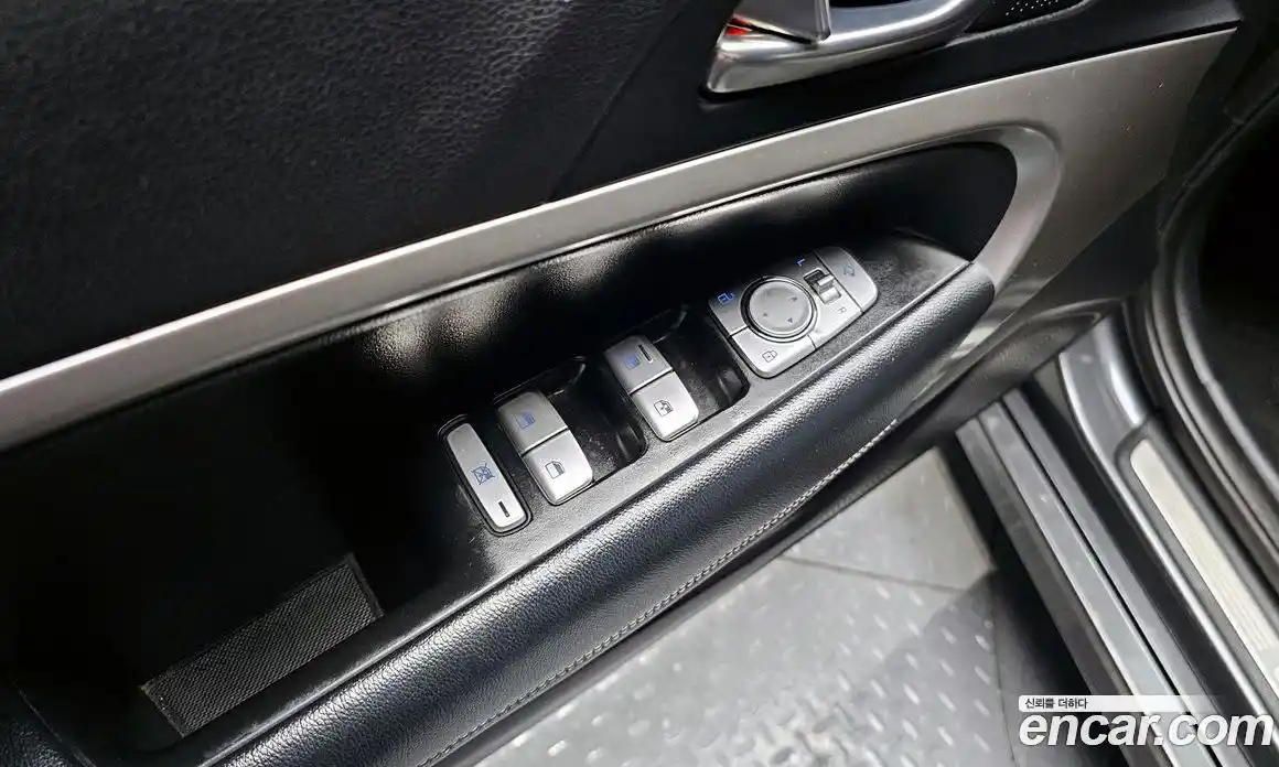 Genesis G70 2019 2.0 Автомат в Москве № 25662, фото 17