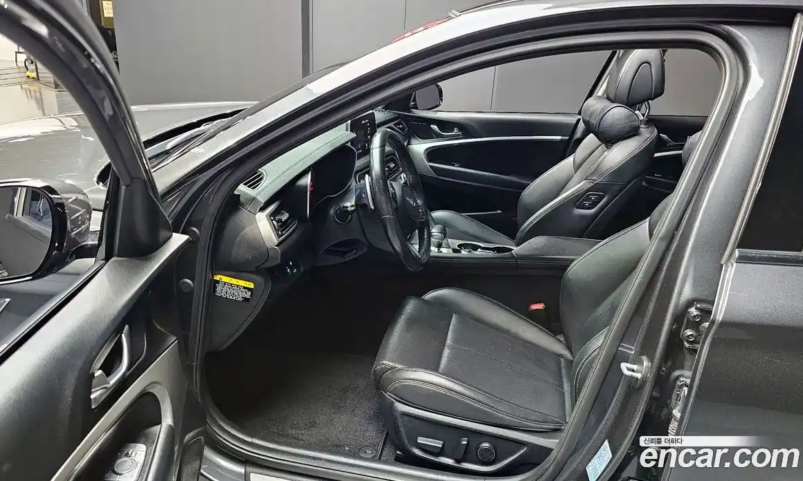 Genesis G70 2019 2.0 Автомат в Москве № 25662, фото 10