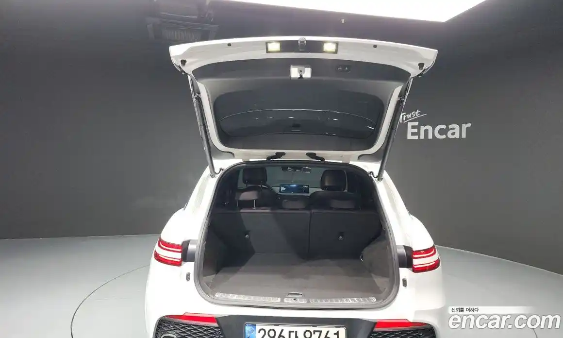 Genesis GV70 2021 2.5 Автомат в Москве № 26208, фото 20