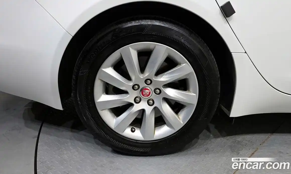 Jaguar XF 2017 2.0 Автомат в Москве № 262119, фото 5