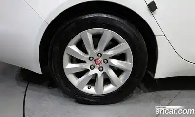 Jaguar XF 2017 2.0 Автомат в Москве № 262119, миниатюра 5