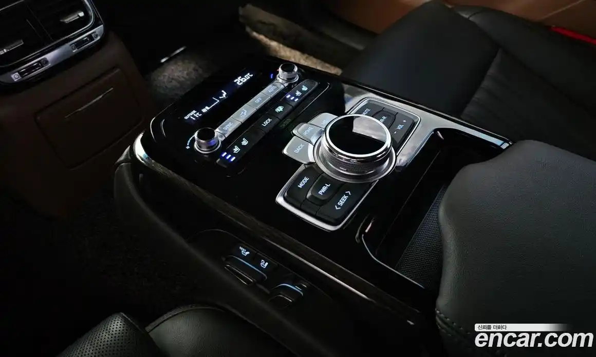 Genesis G90 2020 3.8 Автомат в Москве № 26424, фото 19