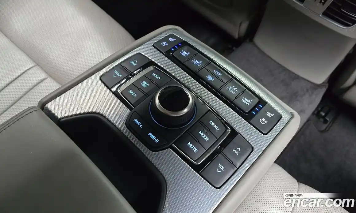 Genesis G80 2019 3.8 Автомат в Москве № 27472, фото 19