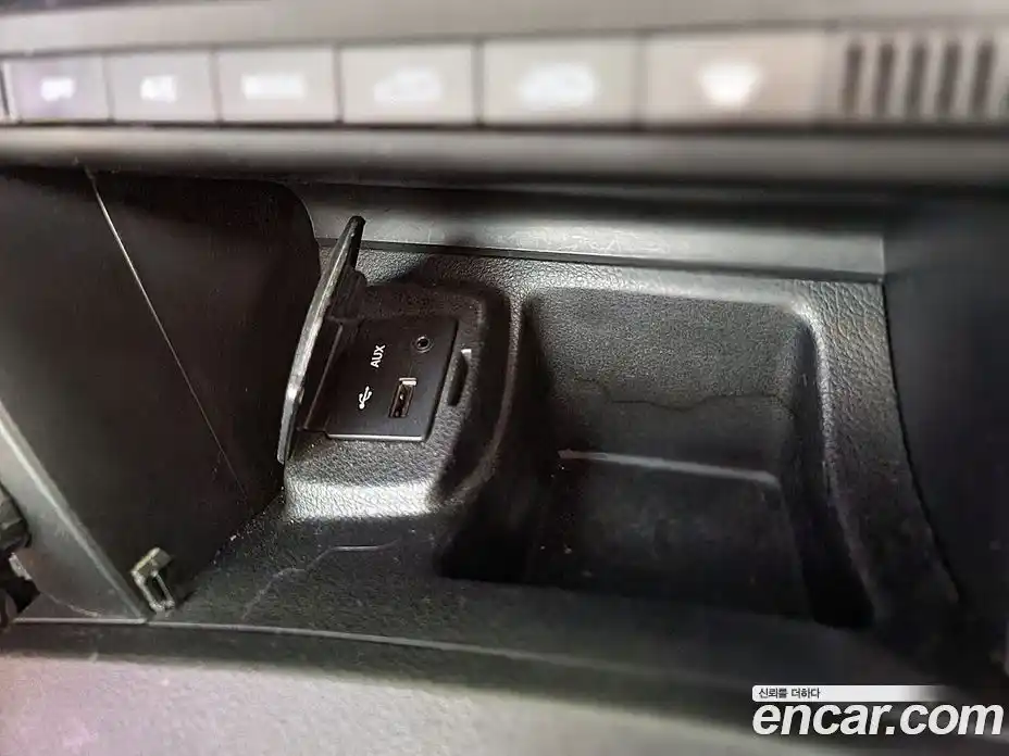 SsangYong Korando 2014 2.0 Автомат в Москве № 28284, фото 15