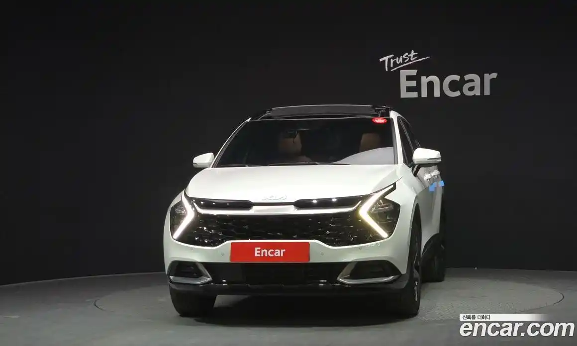 Kia Sportage 2022 1.6 Автомат в Москве № 288477, фото 3