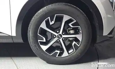 Kia Sportage 2022 1.6 Автомат в Москве № 288477, миниатюра 5