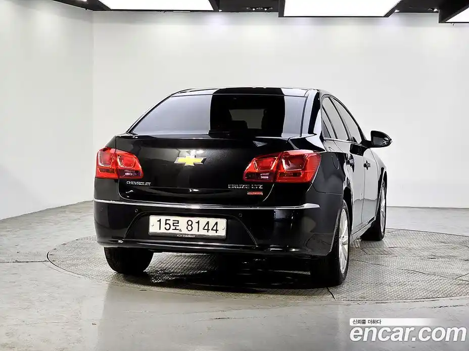Chevrolet Cruze 2015 1.4 Автомат в Москве № 298429, фото 3