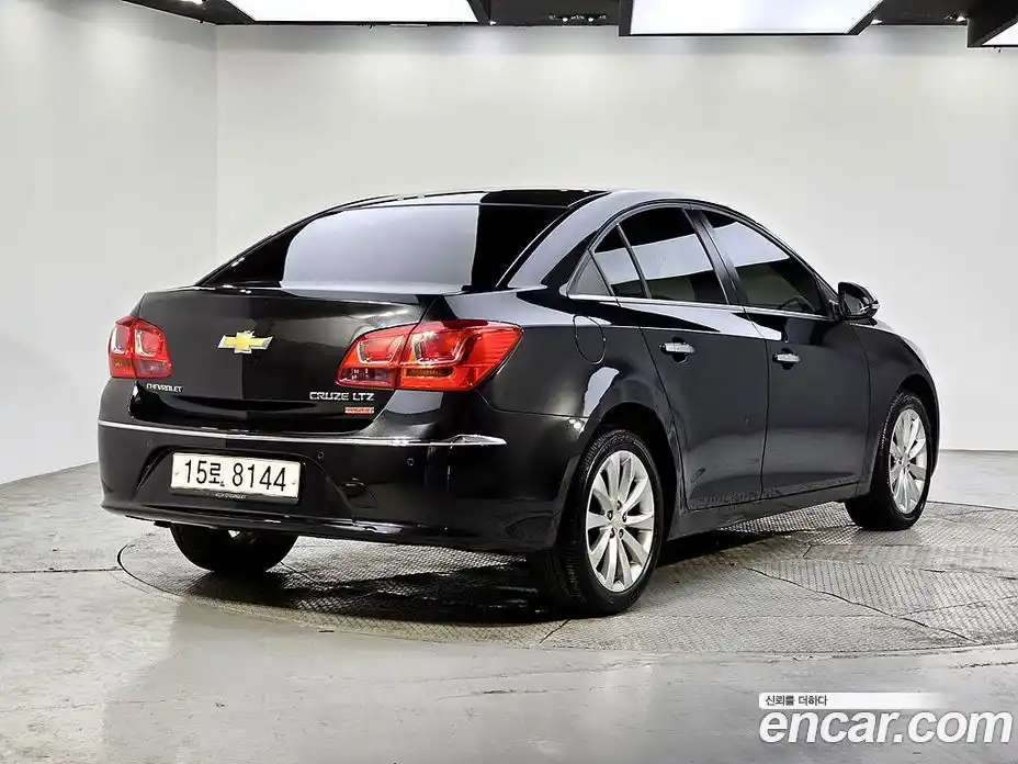 Chevrolet Cruze 2015 1.4 Автомат в Москве № 298429, фото 4