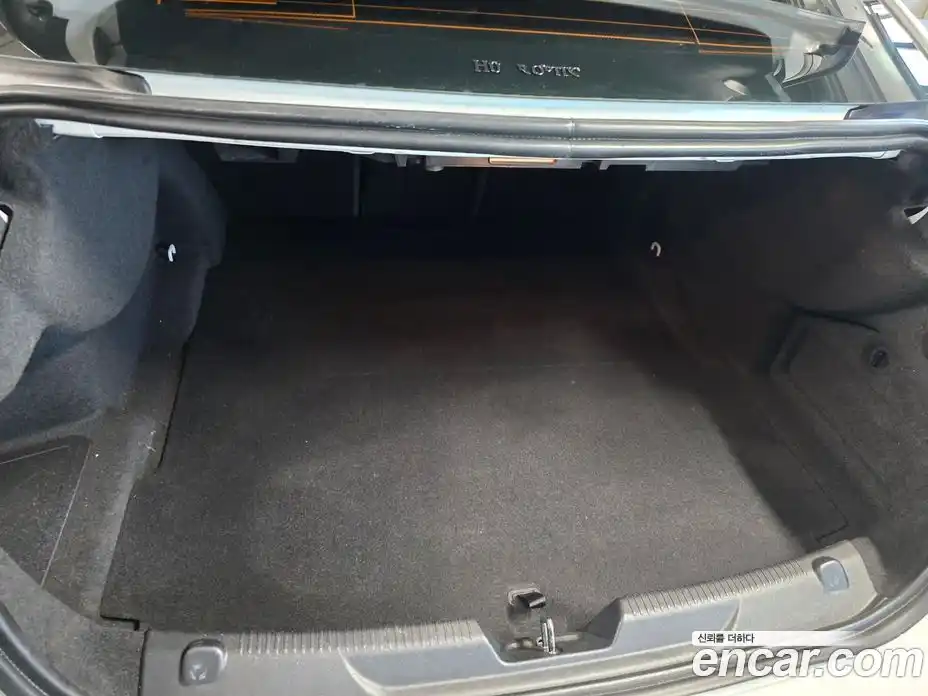 Jaguar XE 2016 2.0 Автомат в Москве № 304983, фото 17