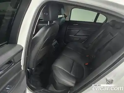 Jaguar XE 2016 2.0 Автомат в Москве № 304983, миниатюра 7