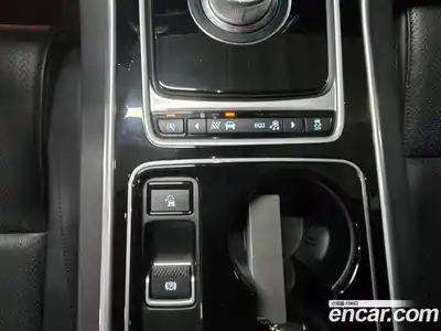 Jaguar XE 2016 2.0 Автомат в Москве № 304983, миниатюра 9