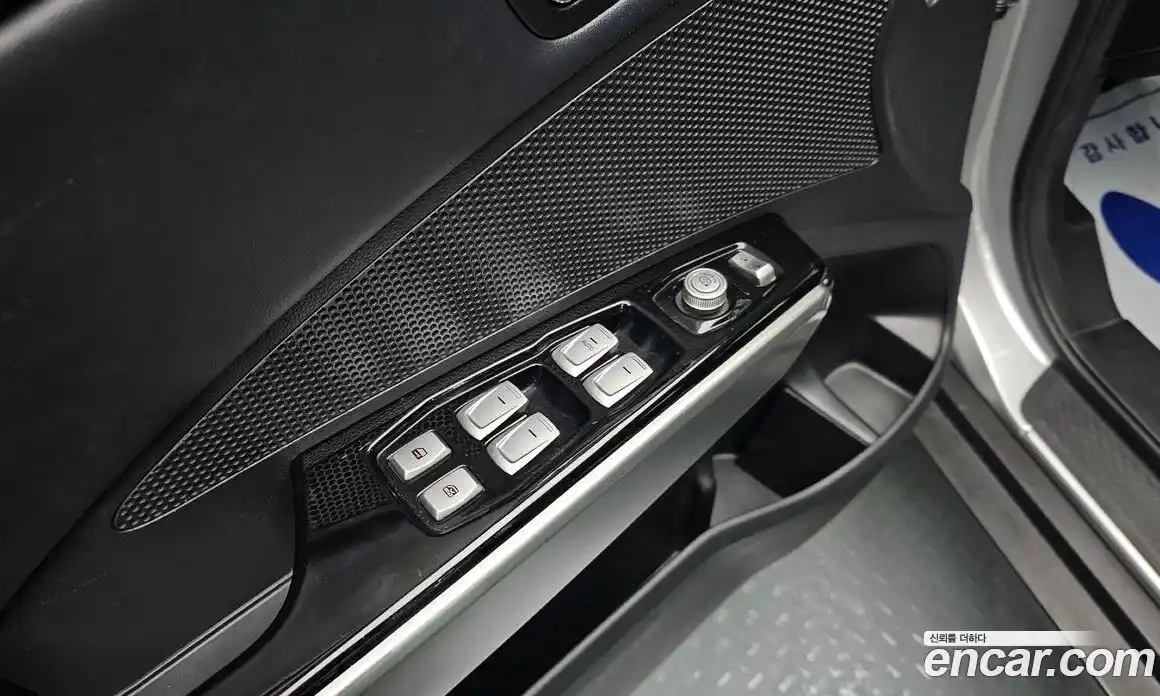 SsangYong TIBOLI 2016 1.6 Автомат в Москве № 33524, фото 14