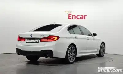 BMW 5-Series 2018 3.0 Автомат в Москве № 337246, миниатюра 2