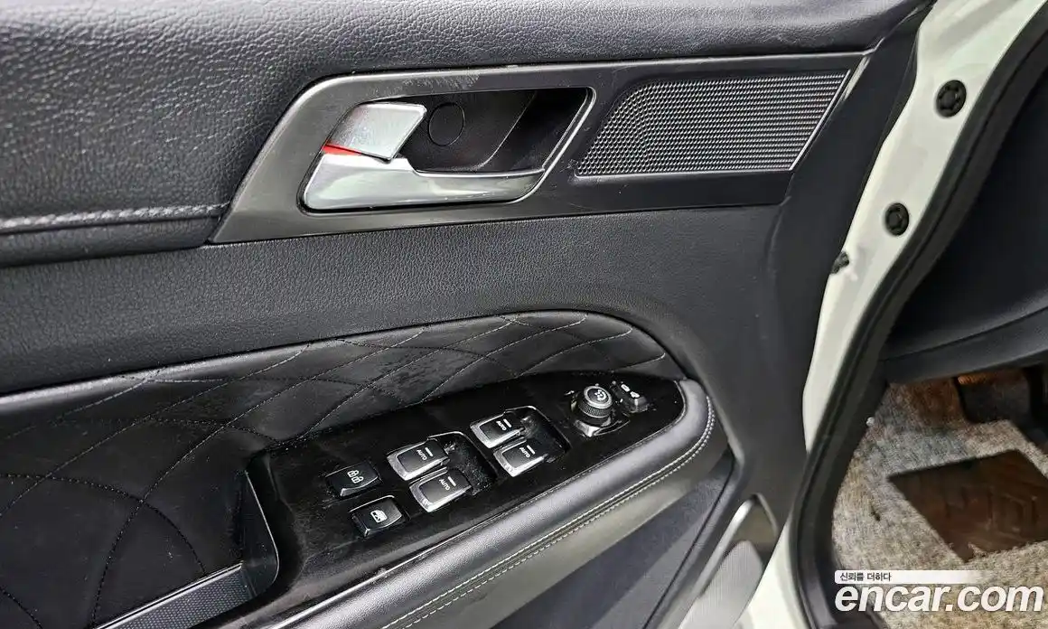 SsangYong Rexton 2024 2.2 Автомат в Москве № 34840, фото 17