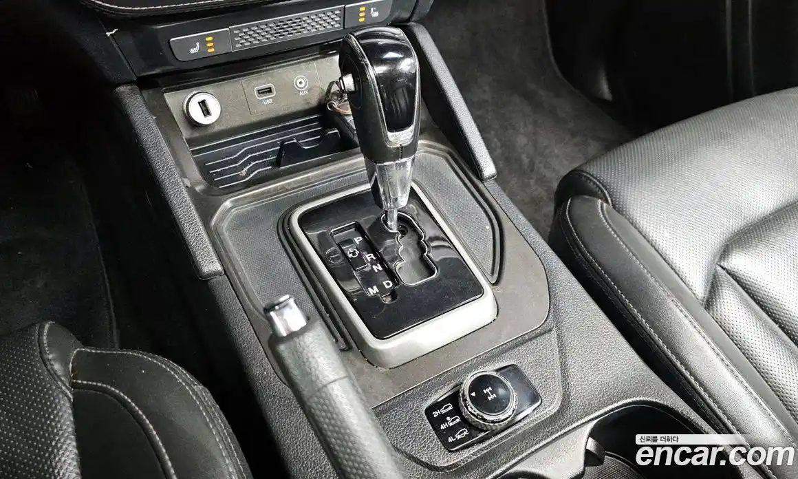 SsangYong Rexton 2018 2.2 Автомат в Москве № 35786, фото 9