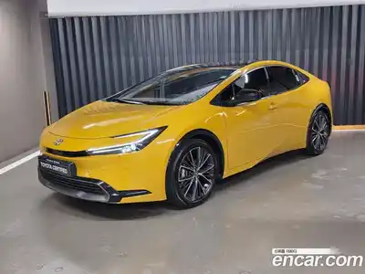 Toyota Prius, 2024