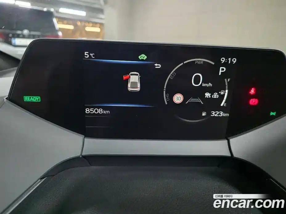 Toyota Prius 2024 2.0 Автомат в Москве № 361222, фото 14