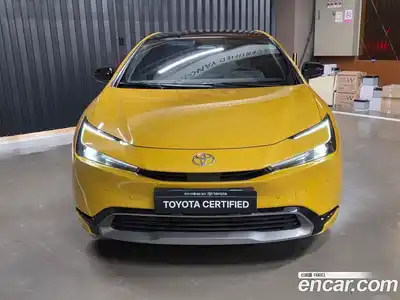 Toyota Prius 2024 2.0 Автомат в Москве № 361222, миниатюра 2