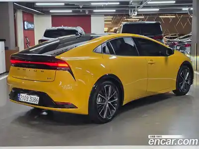 Toyota Prius 2024 2.0 Автомат в Москве № 361222, миниатюра 5