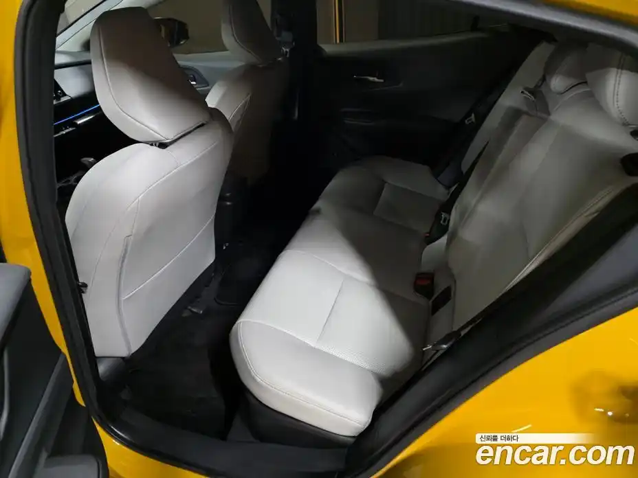 Toyota Prius 2024 2.0 Автомат в Москве № 361222, фото 8