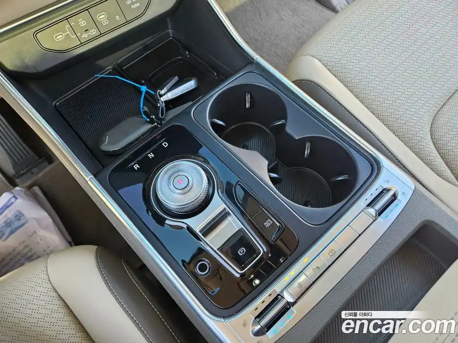 Kia Canival 2025 1.6 Автомат в Москве № 363821, фото 15