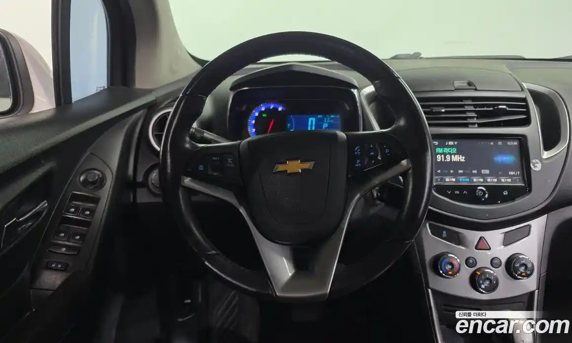 Chevrolet Trax 2015 1.4 Автомат в Москве № 38236, фото 13