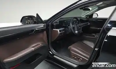 Hyundai Grandeur 2023 1.6 Автомат в Москве № 383092, миниатюра 11