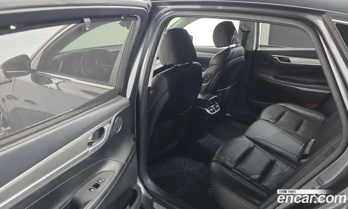 Hyundai Grandeur 2021 2.5 Автомат в Москве № 383122, фото 17