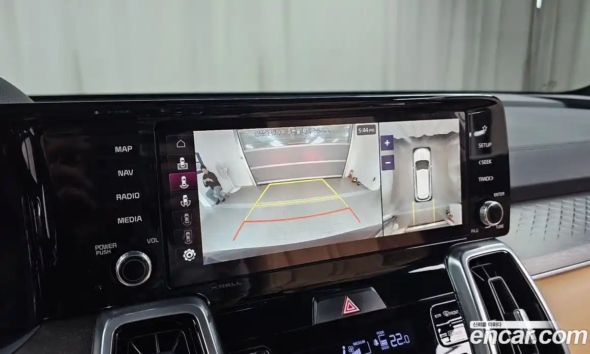 Kia Sorento 2022 1.6 Автомат в Москве № 385748, фото 16