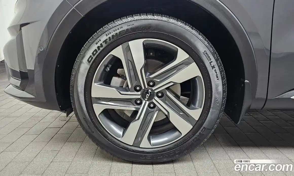 Kia Sorento 2022 1.6 Автомат в Москве № 385748, фото 5