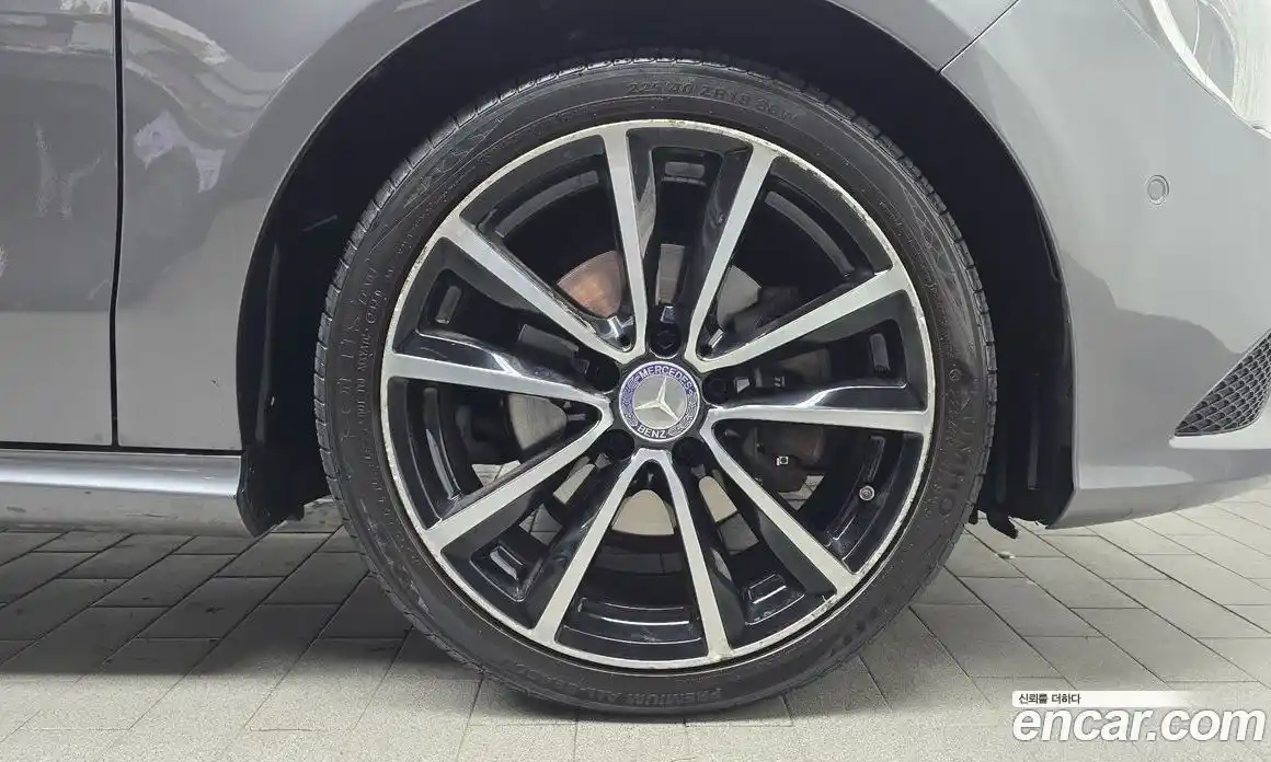 Mercedes-Benz CLA-Class 2015 2.1 Автомат в Москве № 391016, фото 5