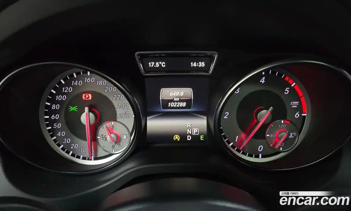 Mercedes-Benz CLA-Class 2015 2.1 Автомат в Москве № 391016, фото 8