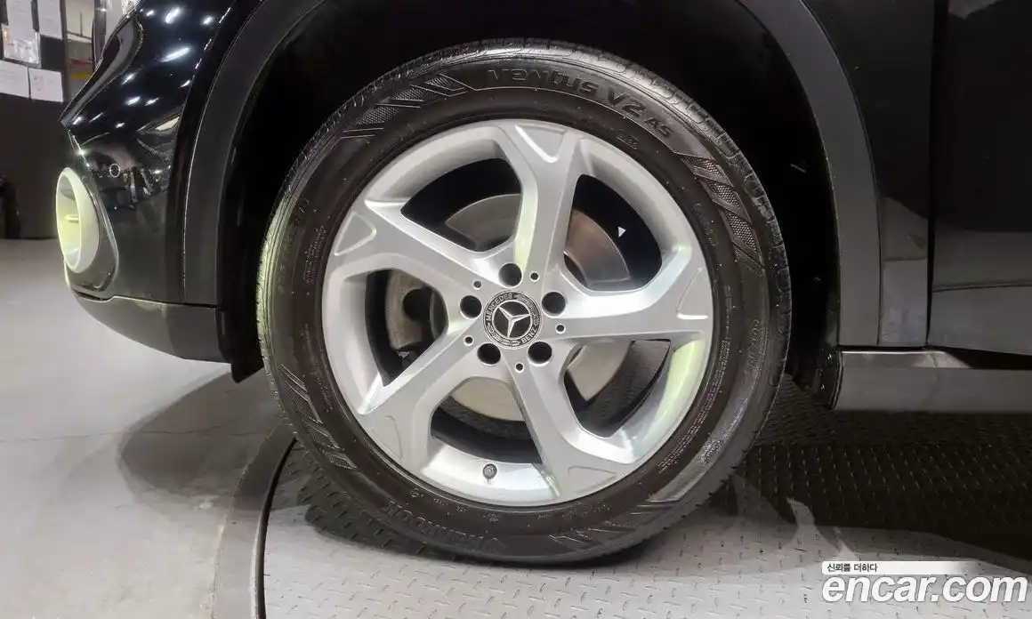 Mercedes-Benz GLA-Class 2019 2.0 Автомат в Москве № 391033, фото 5