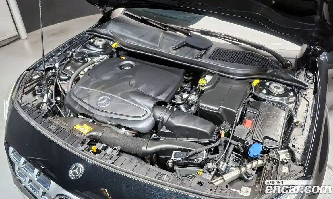 Mercedes-Benz GLA-Class 2019 2.0 Автомат в Москве № 391033, фото 6