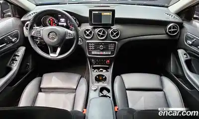 Mercedes-Benz GLA-Class 2019 2.0 Автомат в Москве № 391033, миниатюра 7