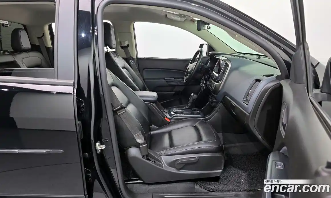 Chevrolet Colorado 2021 3.6 Автомат в Москве № 41387, фото 11