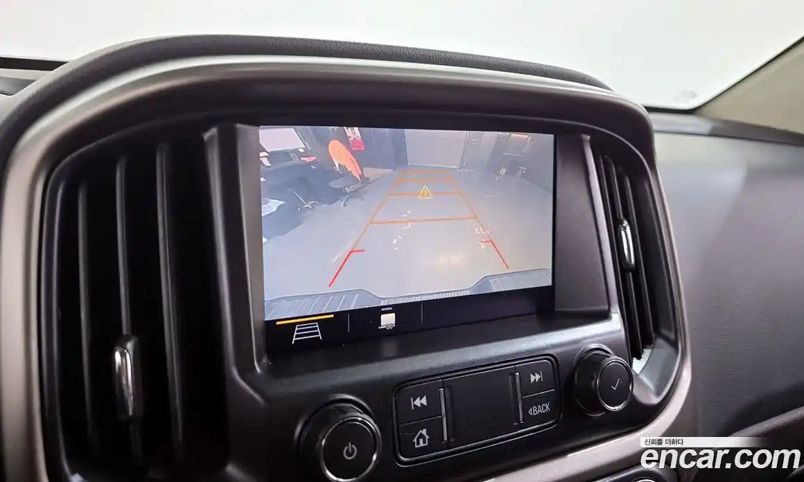 Chevrolet Colorado 2021 3.6 Автомат в Москве № 41387, фото 15