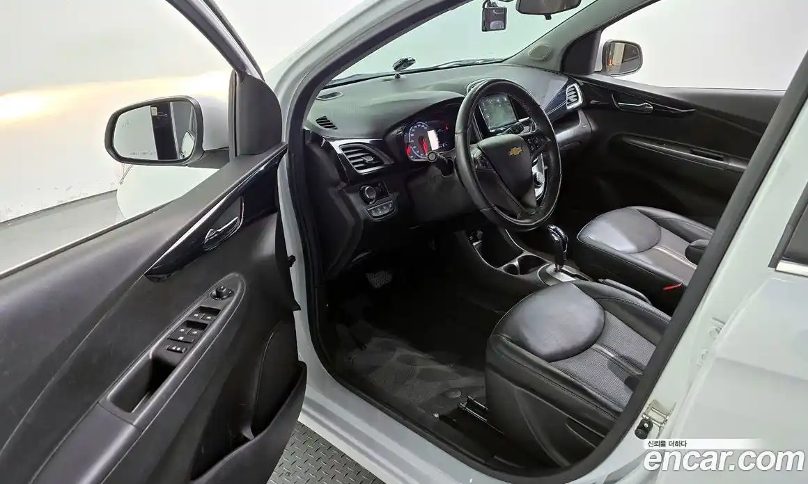 Chevrolet Spark 2019 1.0 Автомат в Москве № 41540, фото 10