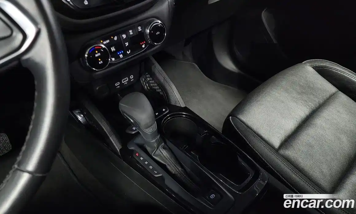 Chevrolet TrailBlazer 2021 1.3 Автомат в Москве № 42053, фото 9