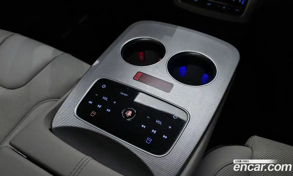 Hyundai Palisade 2023 3.8 Автомат в Москве № 459272, фото 18