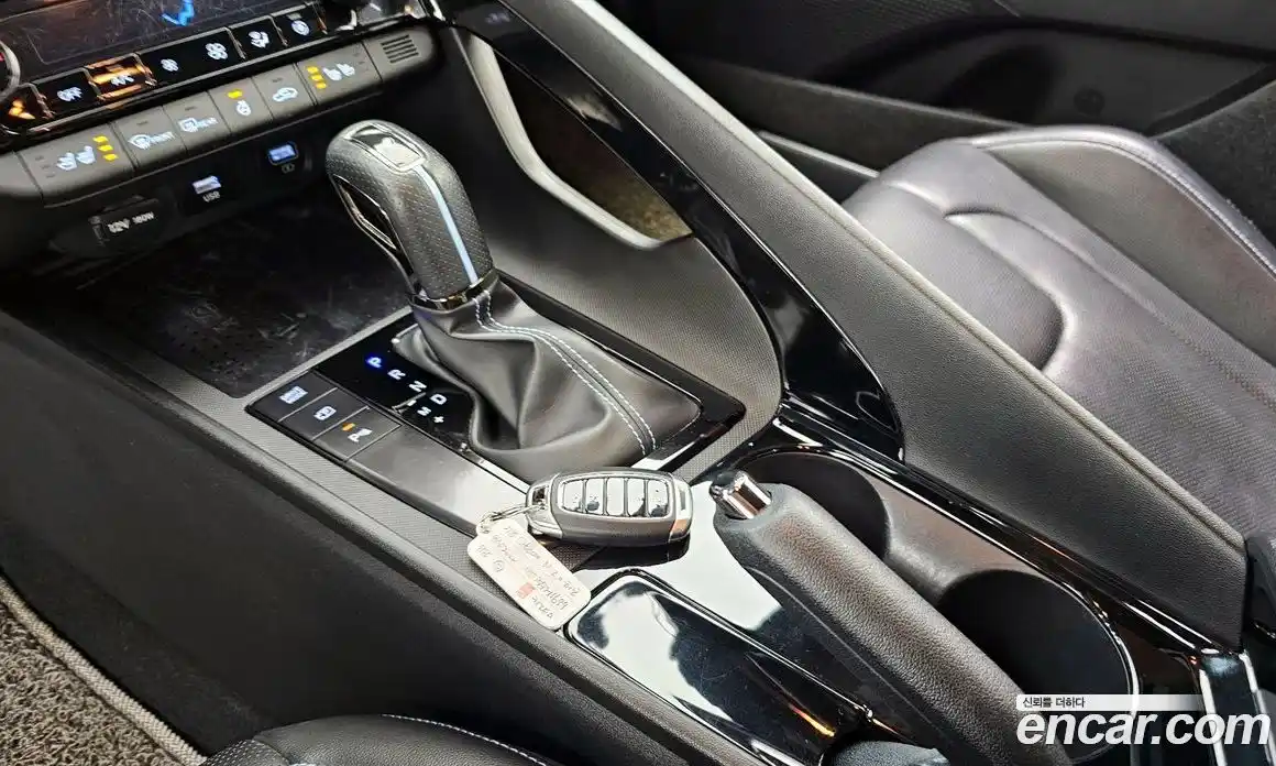 Hyundai Avante 2022 2.0 Автомат в Москве № 46158, фото 9